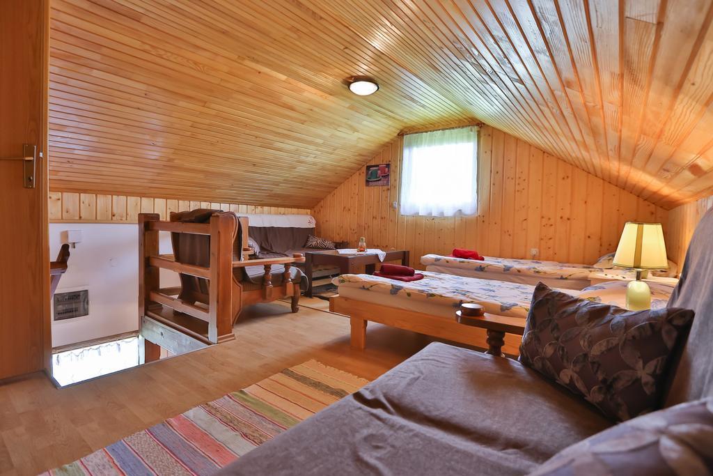 Holiday Home Tržan Josipdol Ngoại thất bức ảnh