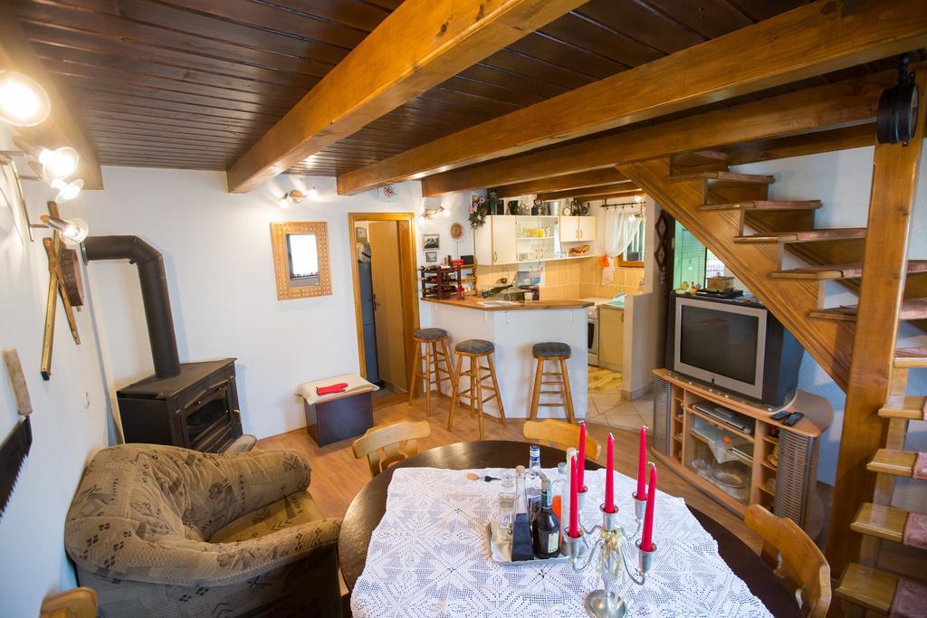 Holiday Home Tržan Josipdol Ngoại thất bức ảnh